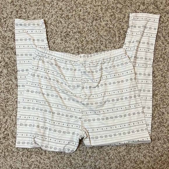 32 Deg Heat Kids Long Sleeve Crew Neck and Legging Set in Diamond Snow sz Large - Picture 5 of 8